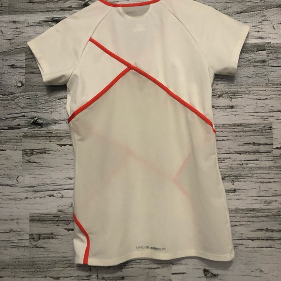 Under Armour white workout tee - Picture 2 of 5